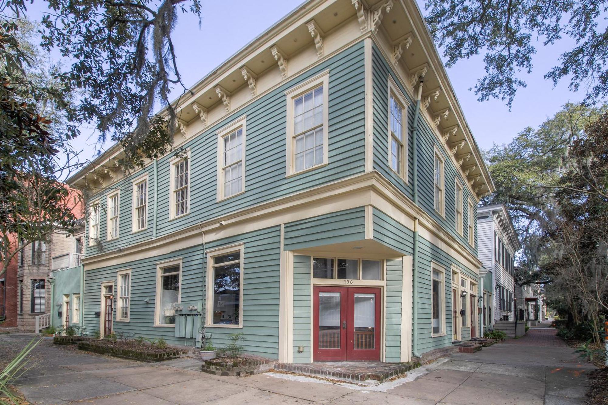 Walk To It All In Downtown, Double King Beds Savannah Kültér fotó